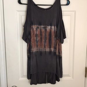 American Eagle Cut Out Shoulder Top